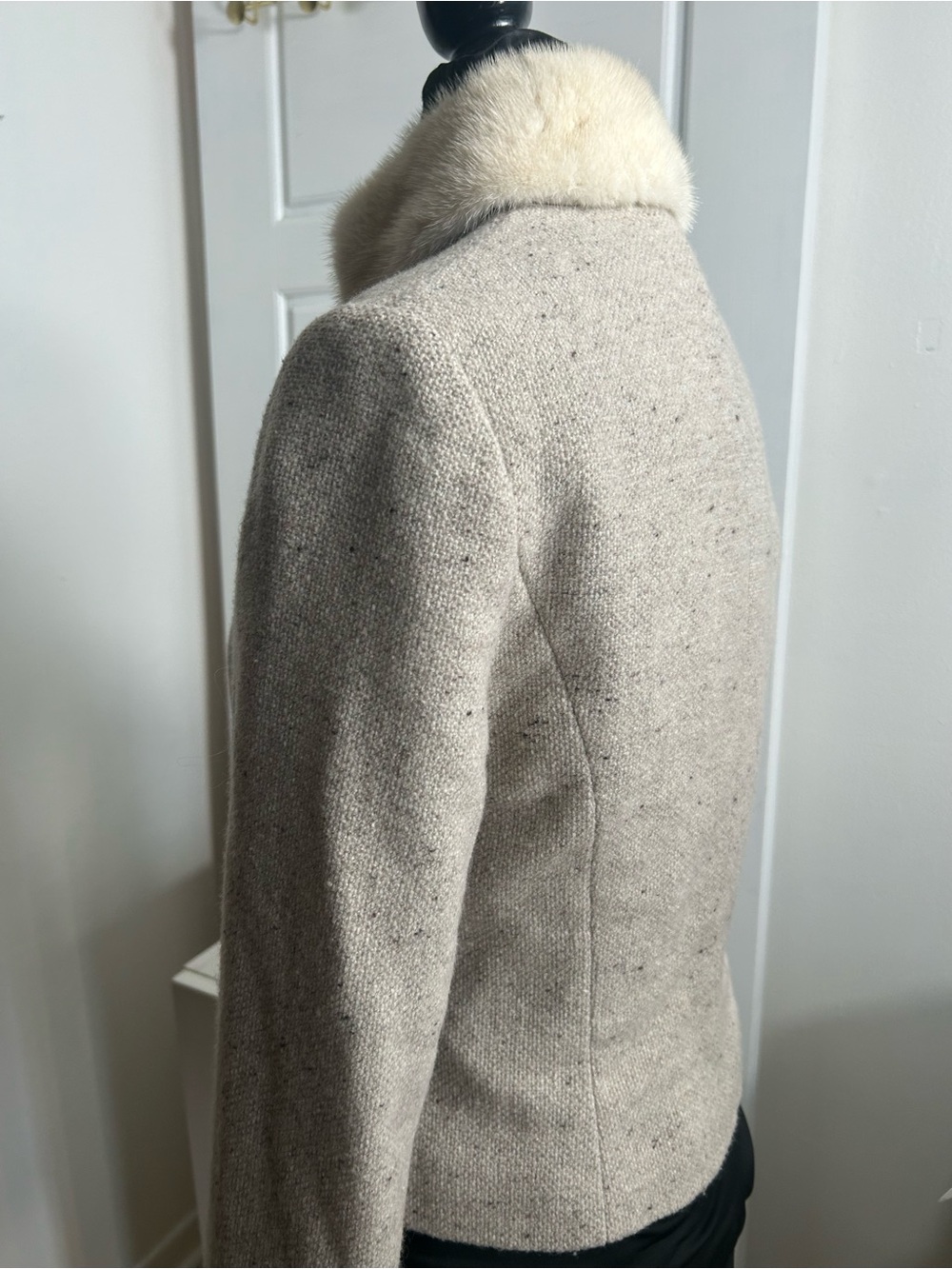 JODI Wool Alpaca Cashmere Embellished Fur Collar Jacket Size 4 - Picture 8 of 13